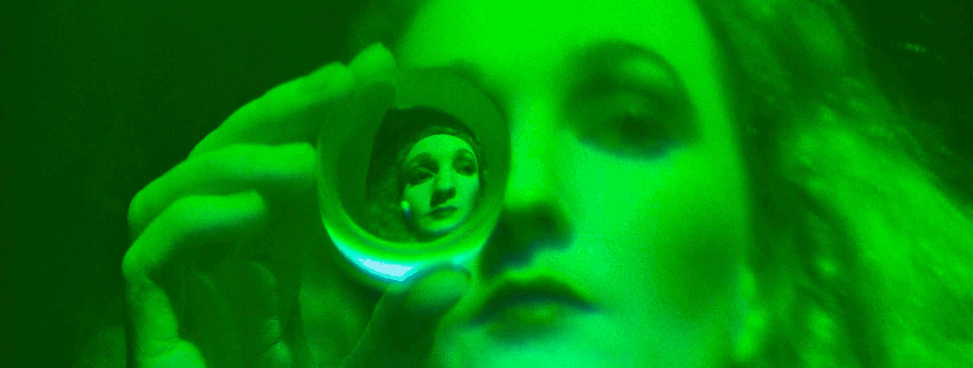 Edwina Orr, Self Portrait with Lens, 1984 Hologramm, 40 x 30 cm, Würth Collection, Inv. 20291, Detail,  © 2024 Edwina Orr, Foto: Volker Naumann